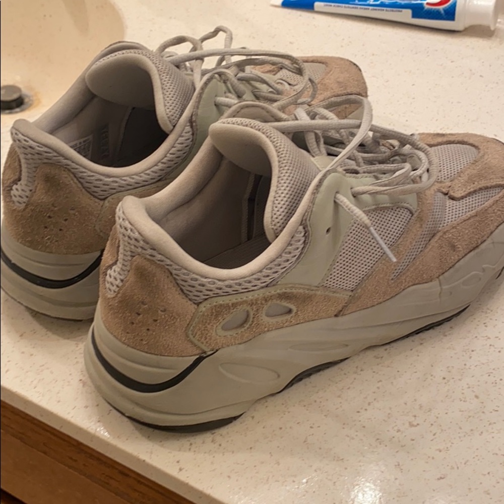used yeezy 700 salt